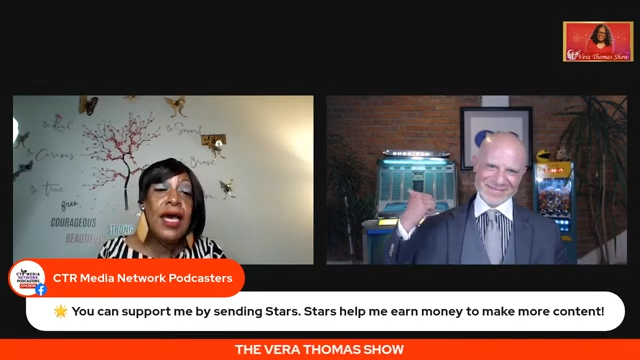 Vera-Thomas-Show-guest-telesales-expert-Richard-Blank-Costa-Ricas-Call-Center-28.png